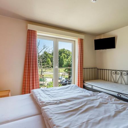 Logie Bloemenlust Hotel Wetteren Eksteriør billede